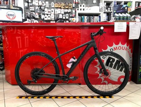 Gravel CARBONIO DarKing Flat Bar. Bici da strada Verona. Bici da corsa. RMC negozio di biciclette