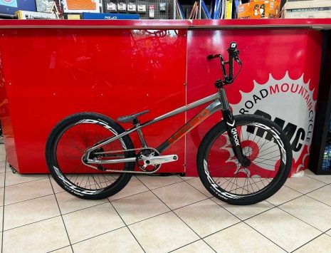 Meybo Cruiser HSX. BMX Race Verona