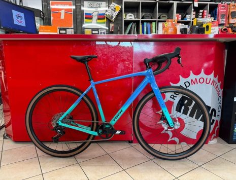 Trek Checkpoint ALR 5 Gen 3. Bici da strada Verona - Gravel bicicletta da corsa